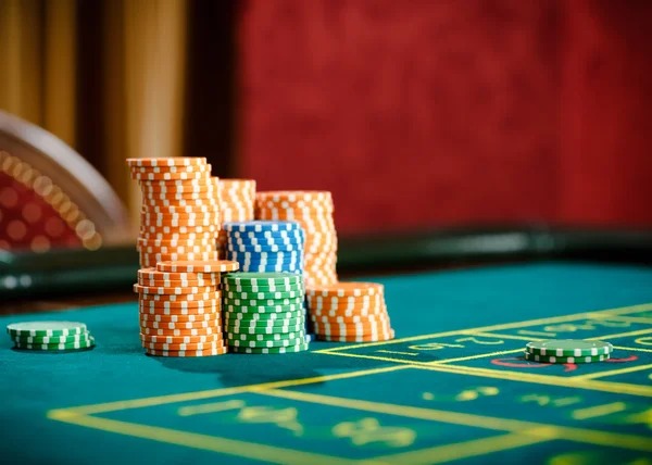 empire slot live roulette table with multi-camera angles